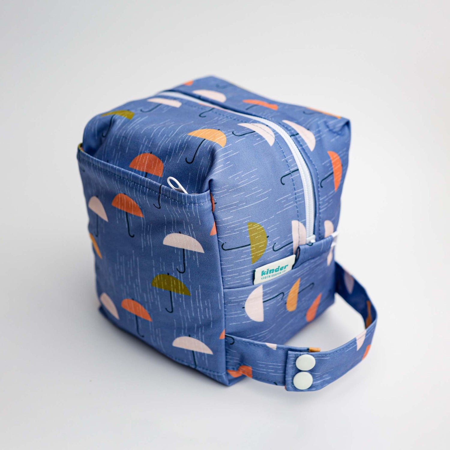 Reversible Mini Storage Travel Cube Diaper Pod with Exterior Storage Pocket