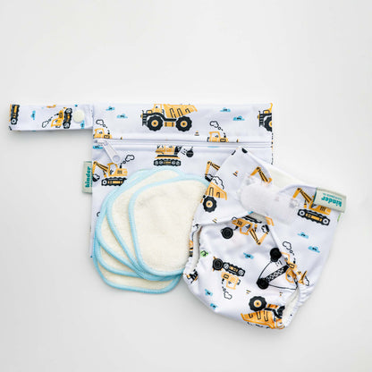 Reusable Doll Toy Diaper Set with 5 Mini Reusable Baby Wipes