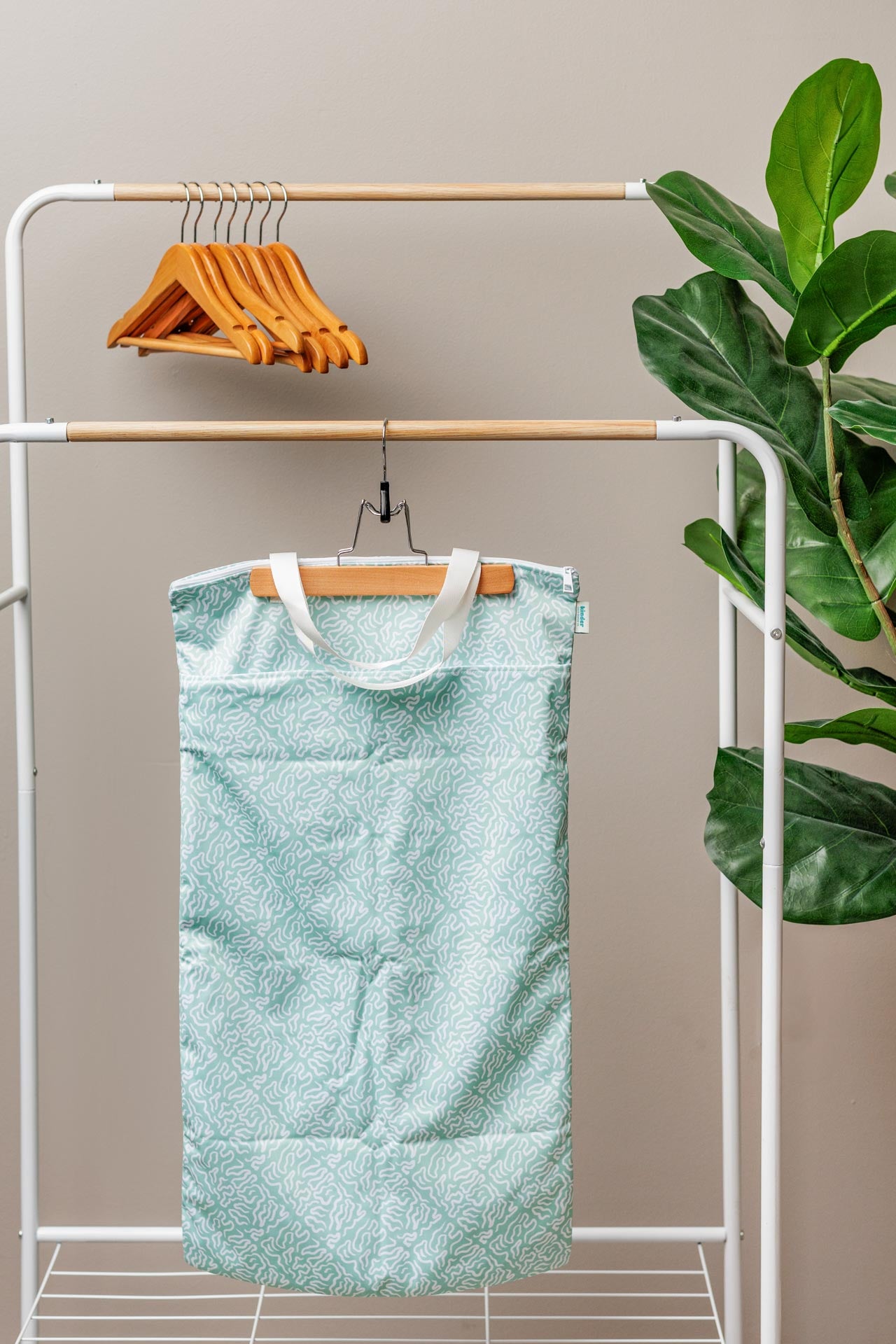 Large Zipper Hanging Wet Bag, Laundry Bag with Handles
