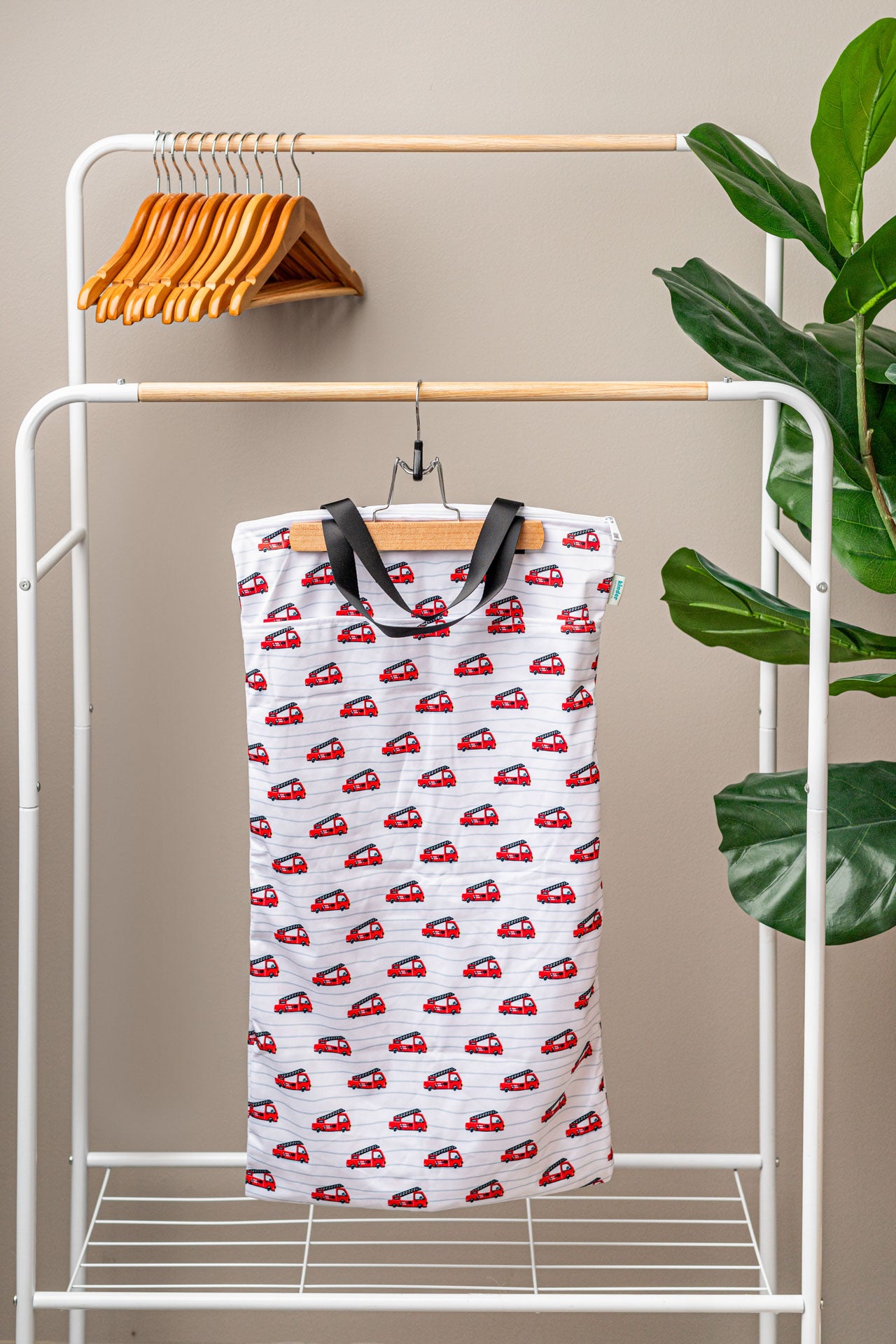 Large Zipper Hanging Wet Bag, Laundry Bag with Handles