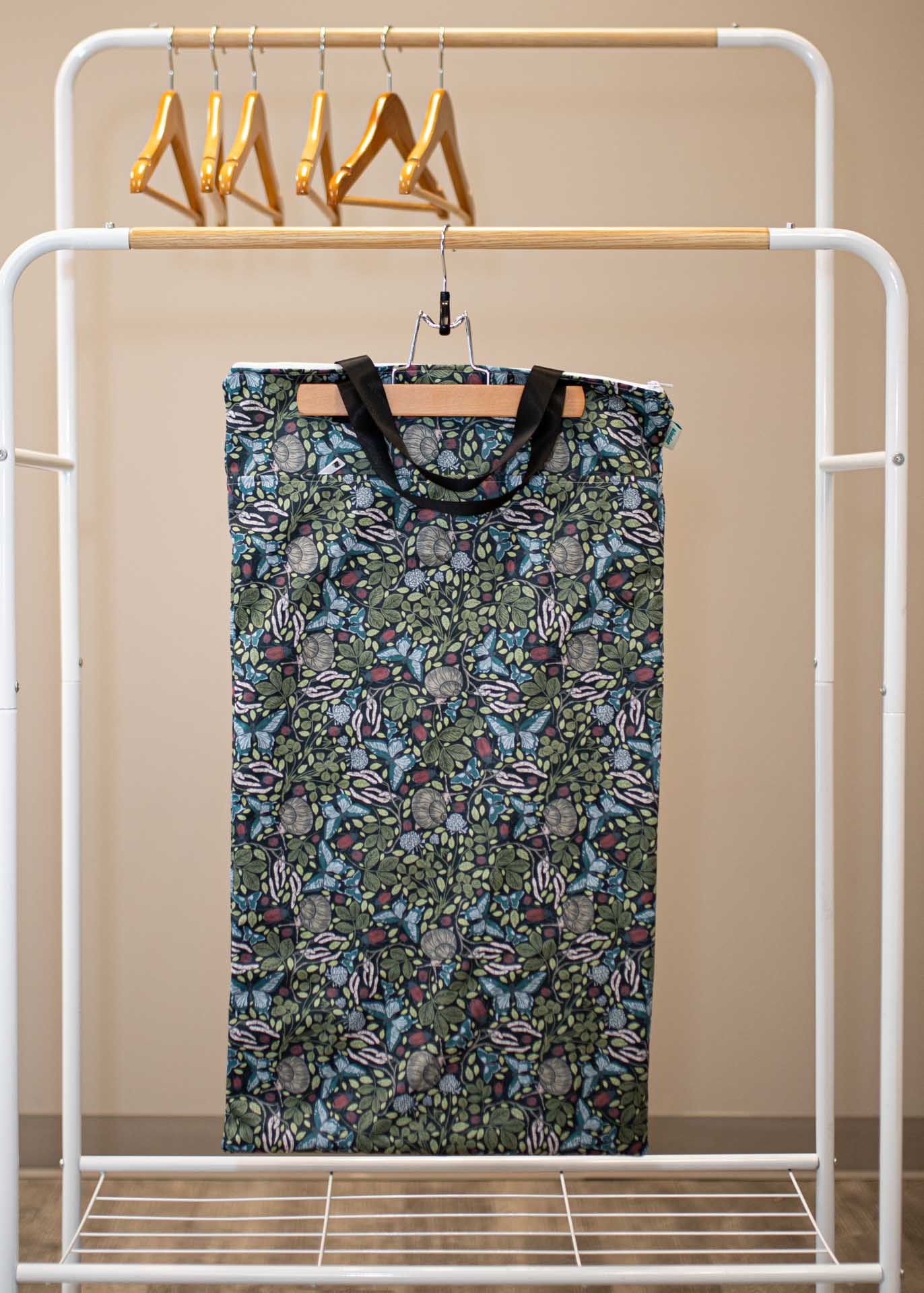 Large Zipper Hanging Wet Bag, Laundry Bag with Handles