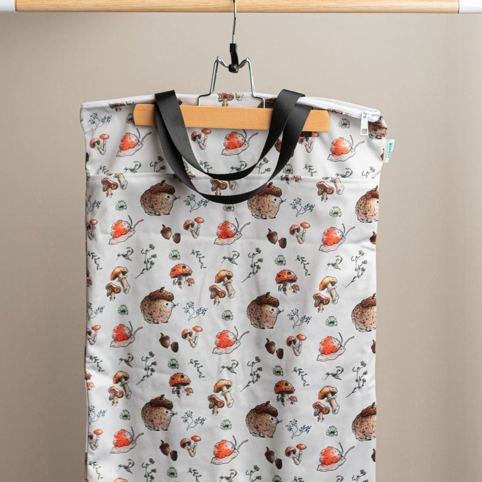 Patterned Large Zipper Hanging Wet Bag, Laundry Bag with Handles
