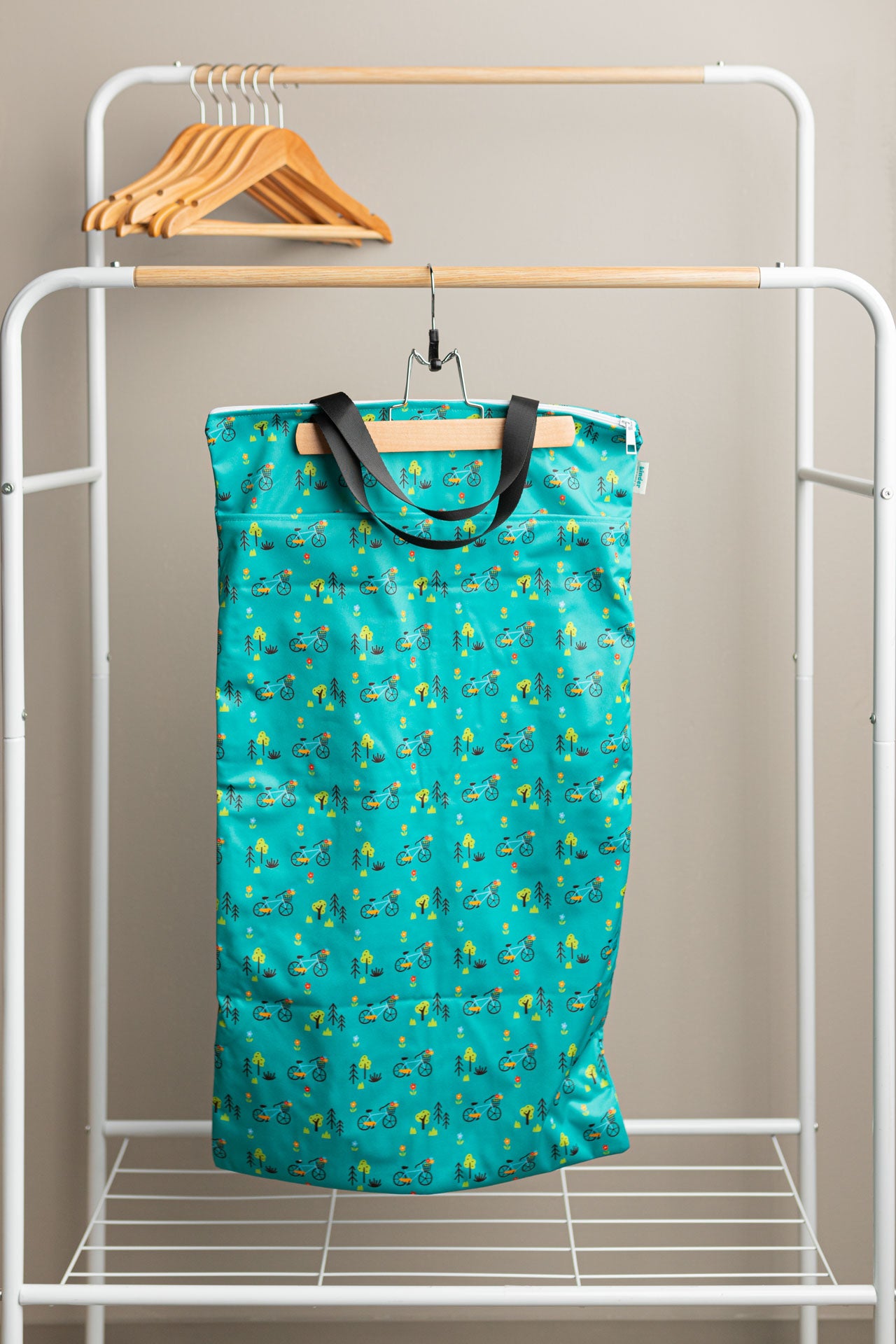 Large Zipper Hanging Wet Bag, Laundry Bag with Handles