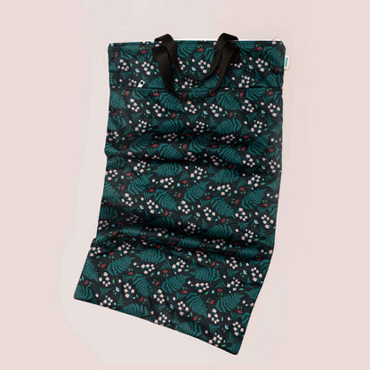 Patterned Large Zipper Hanging Wet Bag, Laundry Bag with Handles