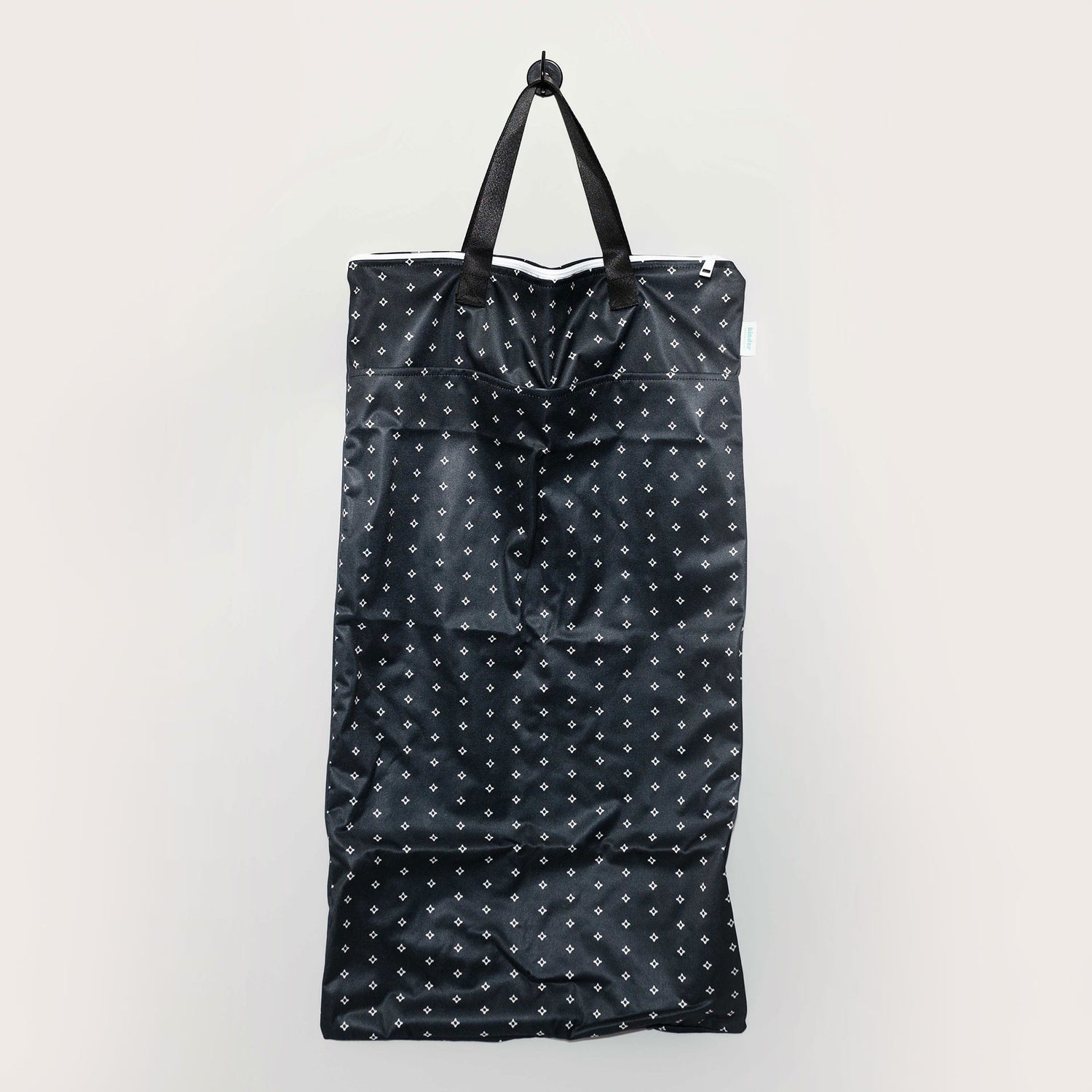 large hanging water resistant wet bag storage bag laundry bag carrying dirty diapers cloth diaper laundry bag zippers