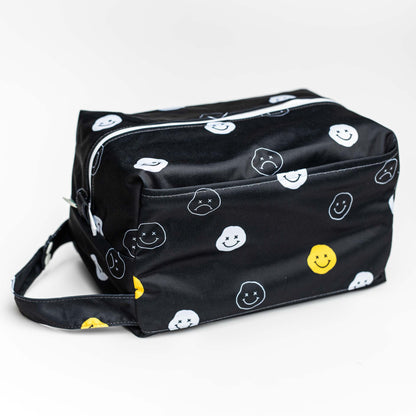 Reversible Storage Travel Cube Diaper Pod with Exterior Storage Pocket