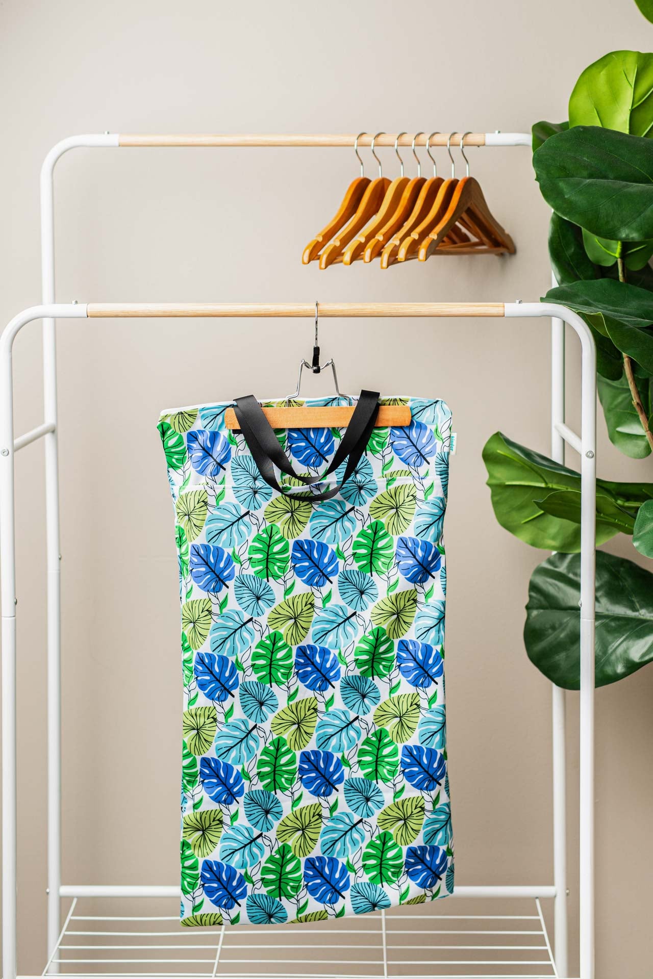 Large Zipper Hanging Wet Bag, Laundry Bag with Handles