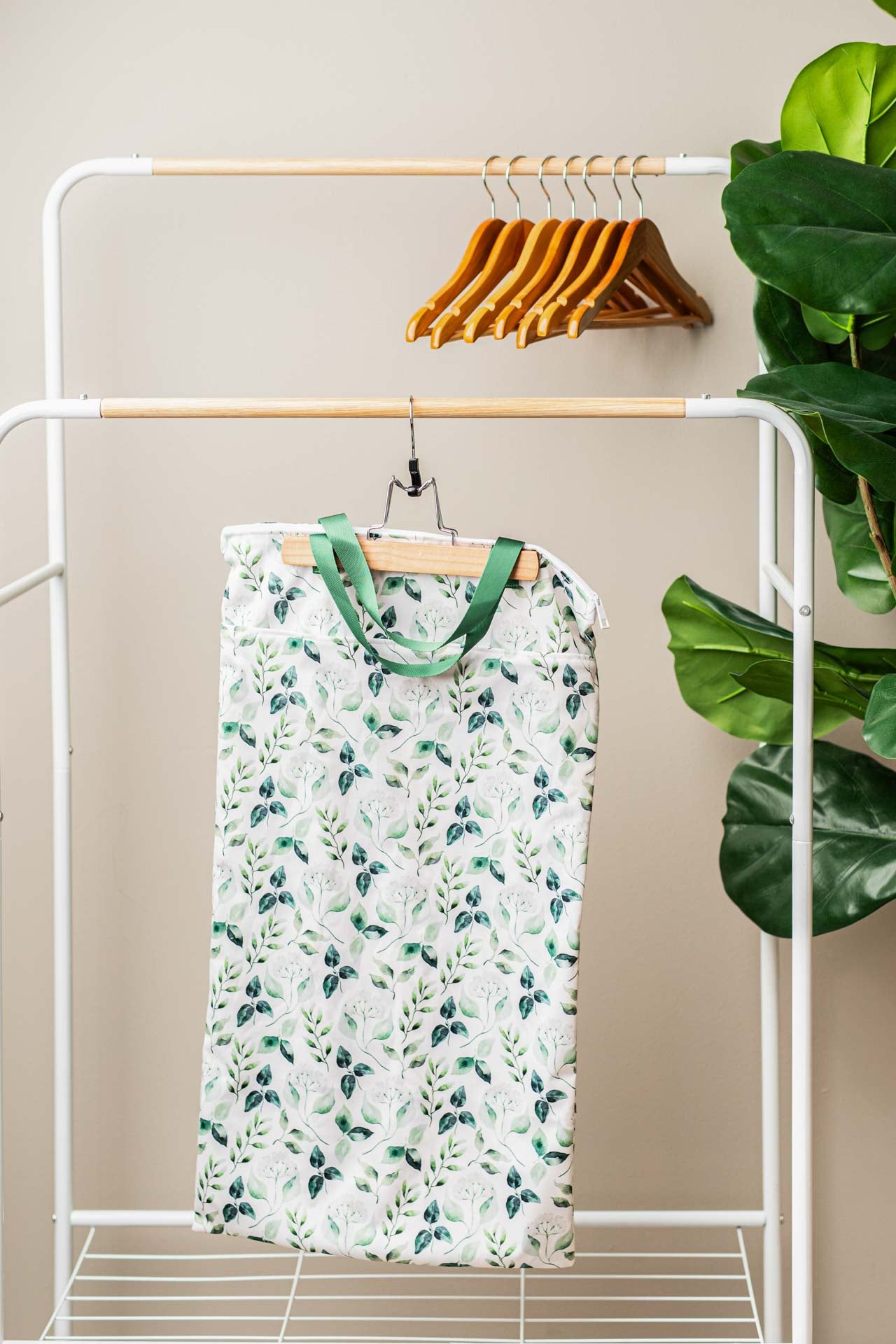 Patterned Large Zipper Hanging Wet Bag, Laundry Bag with Handles