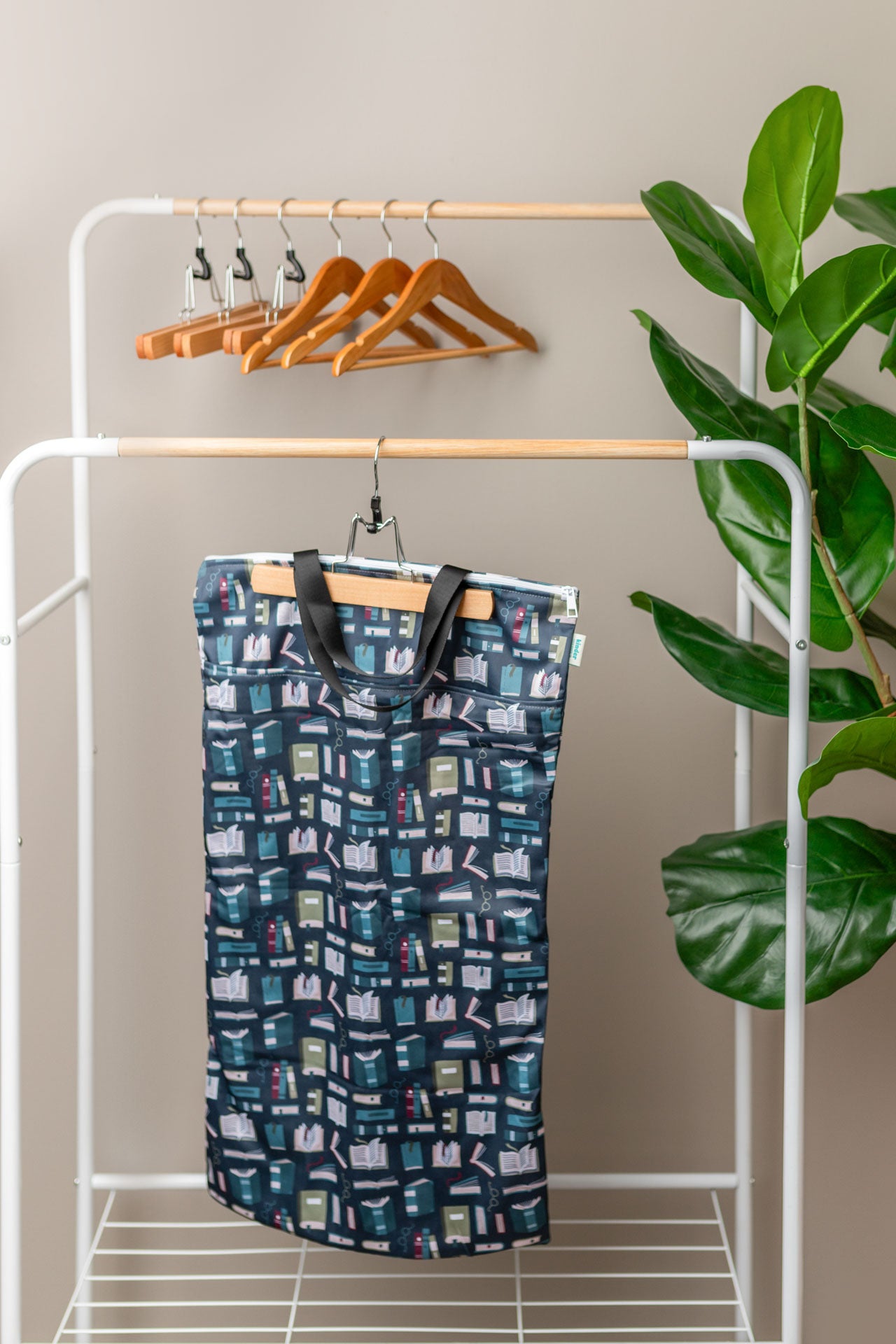 Large Zipper Hanging Wet Bag, Laundry Bag with Handles