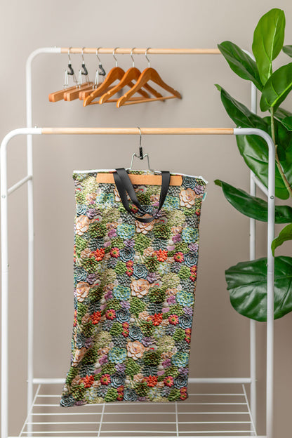 Patterned Large Zipper Hanging Wet Bag, Laundry Bag with Handles