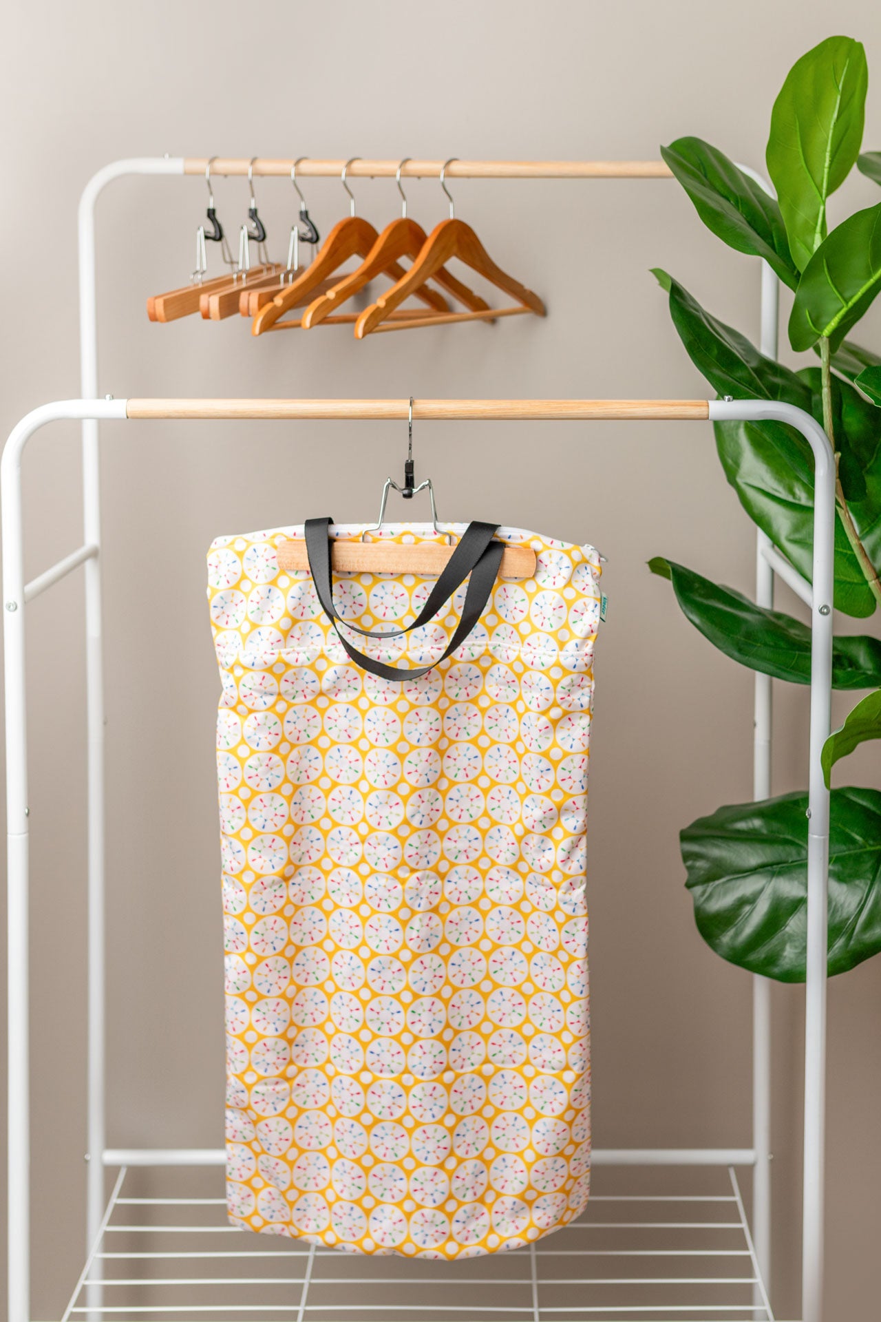 Large Zipper Hanging Wet Bag, Laundry Bag with Handles
