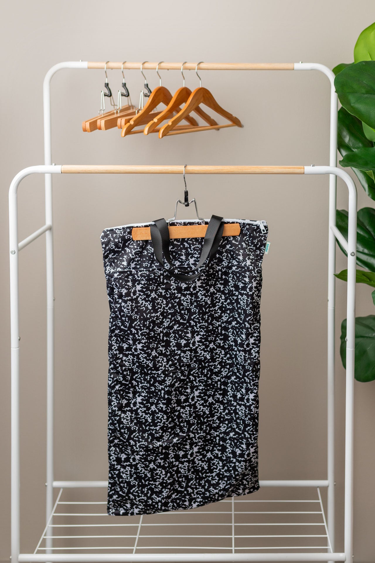 Large Zipper Hanging Wet Bag, Laundry Bag with Handles