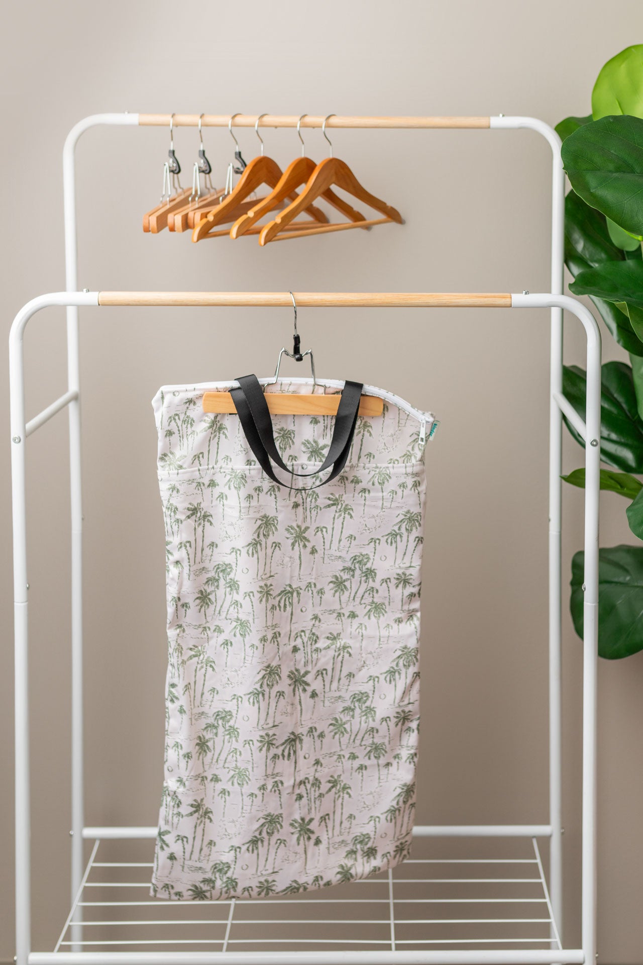 Patterned Large Zipper Hanging Wet Bag, Laundry Bag with Handles