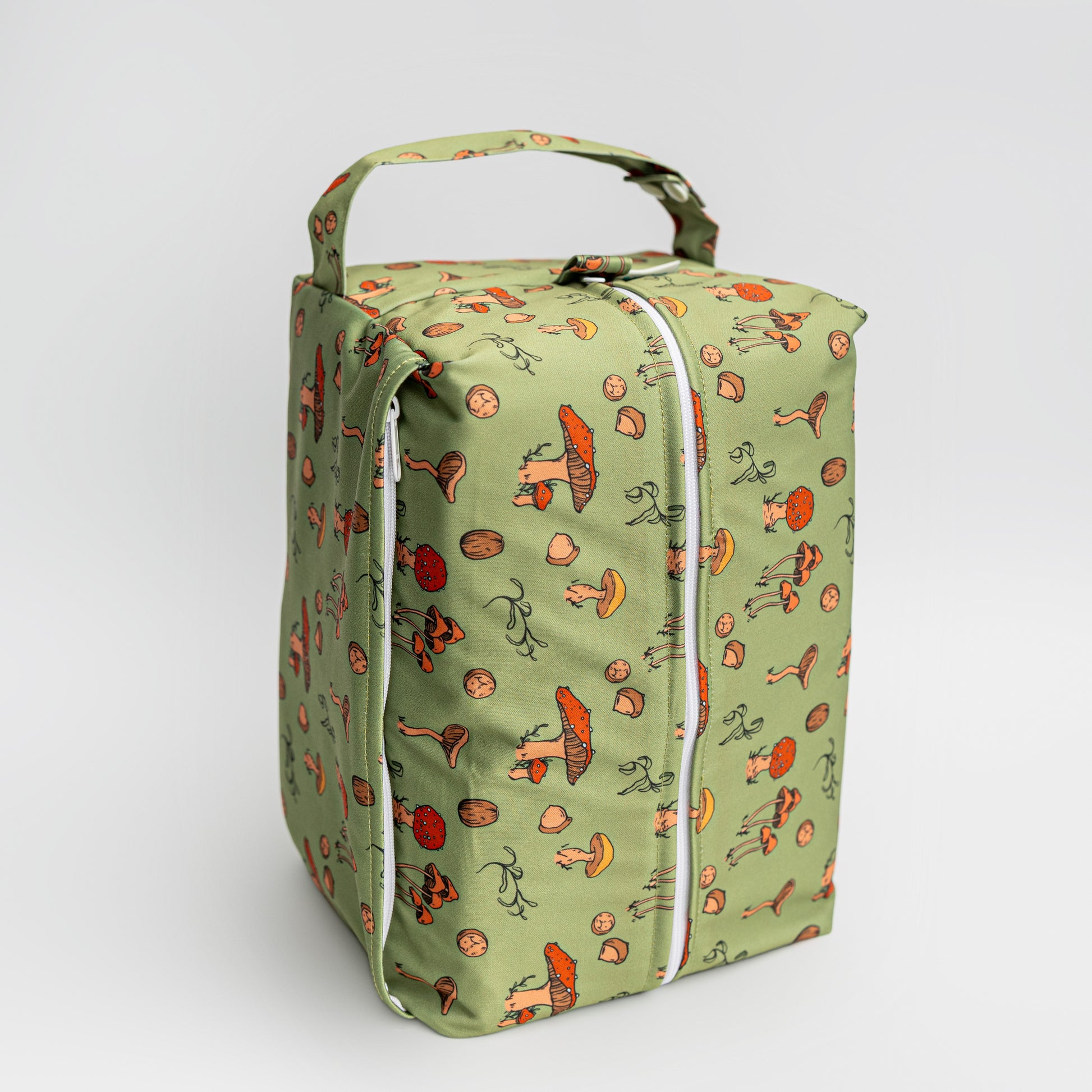 Travel Diaper Pod – Water-Resistant Wet/Dry Bag and Travel Organizer