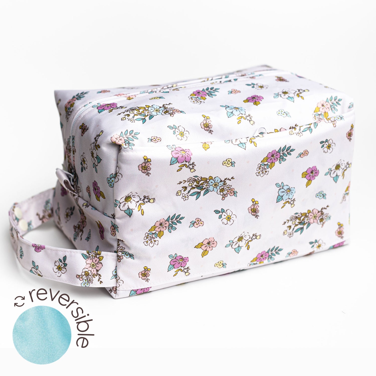 Reversible Storage Travel Cube Diaper Pod with Exterior Storage Pocket