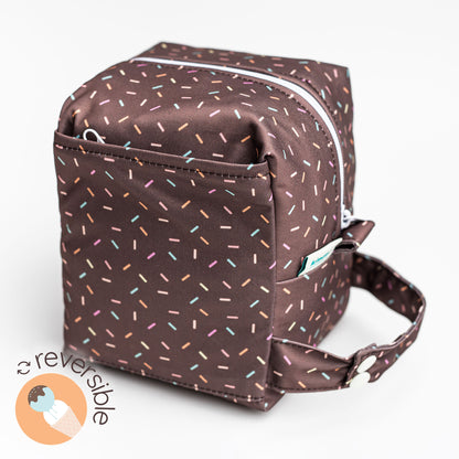 Reversible Mini Storage Travel Cube Diaper Pod with Exterior Storage Pocket