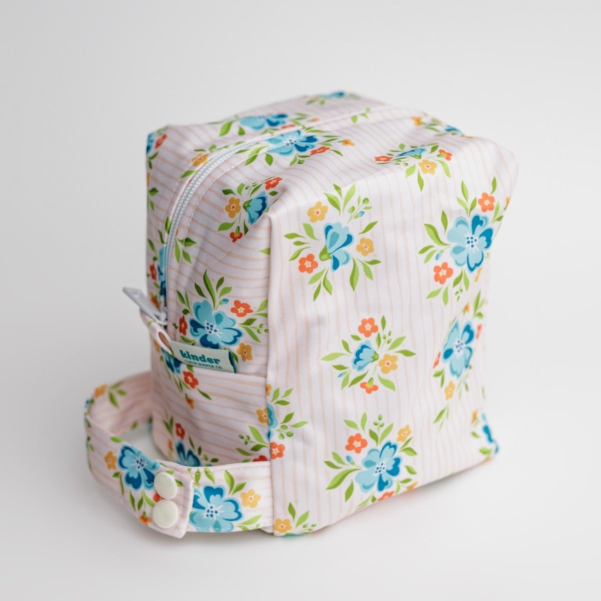 Sonny Floral - Modern - Cloth - Diapers - Diaper Pod - Kinder Cloth Diaper Co. - Pittsburgh - Based - Small - Business - Woman - Owned