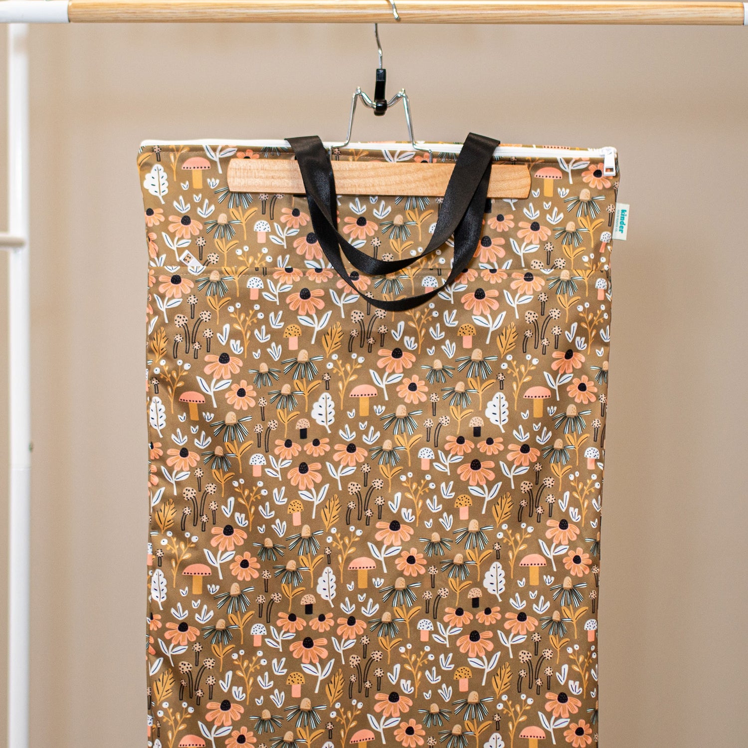 Patterned Large Zipper Hanging Wet Bag, Laundry Bag with Handles